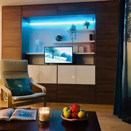 Imowemo Ovar Multifuncional Penthouse Studios Esterno foto